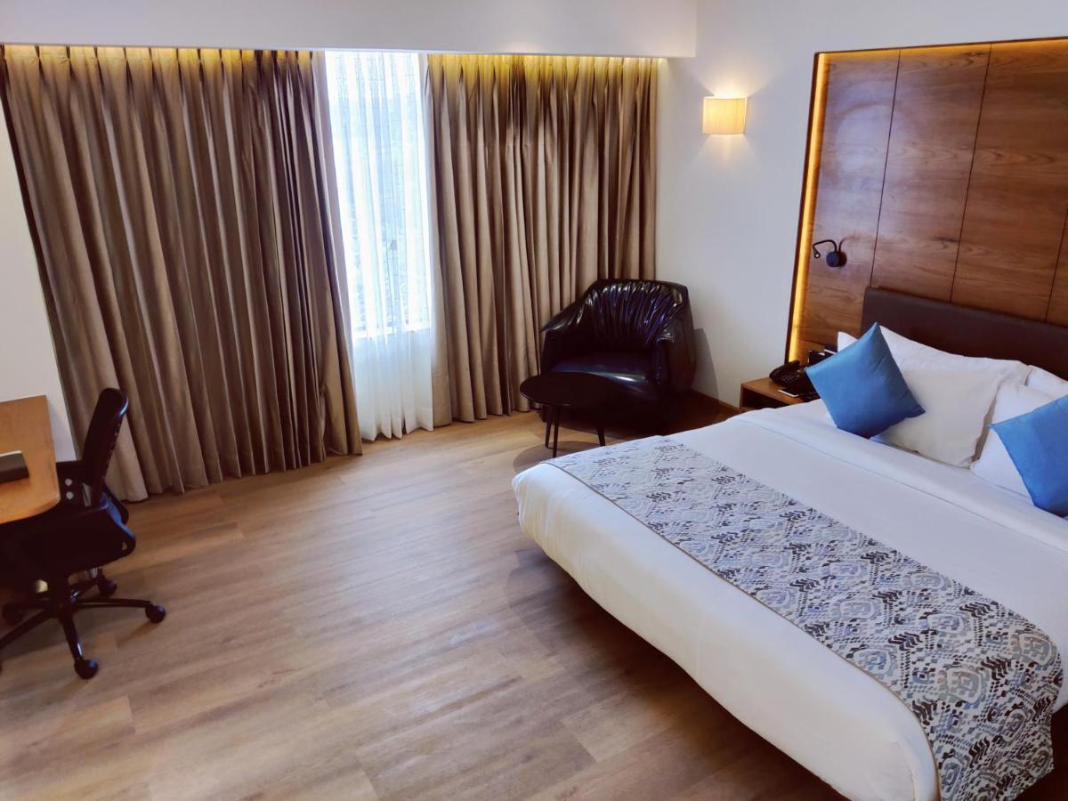 The Fern Residency, Jamnagar Hotel Екстериор снимка